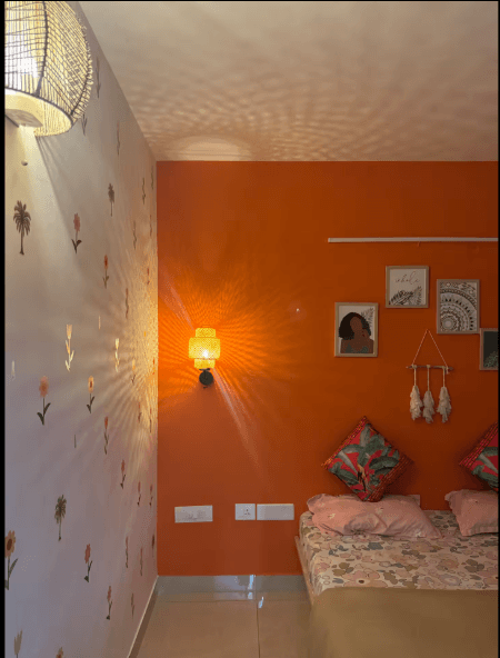 Listing room photo 2