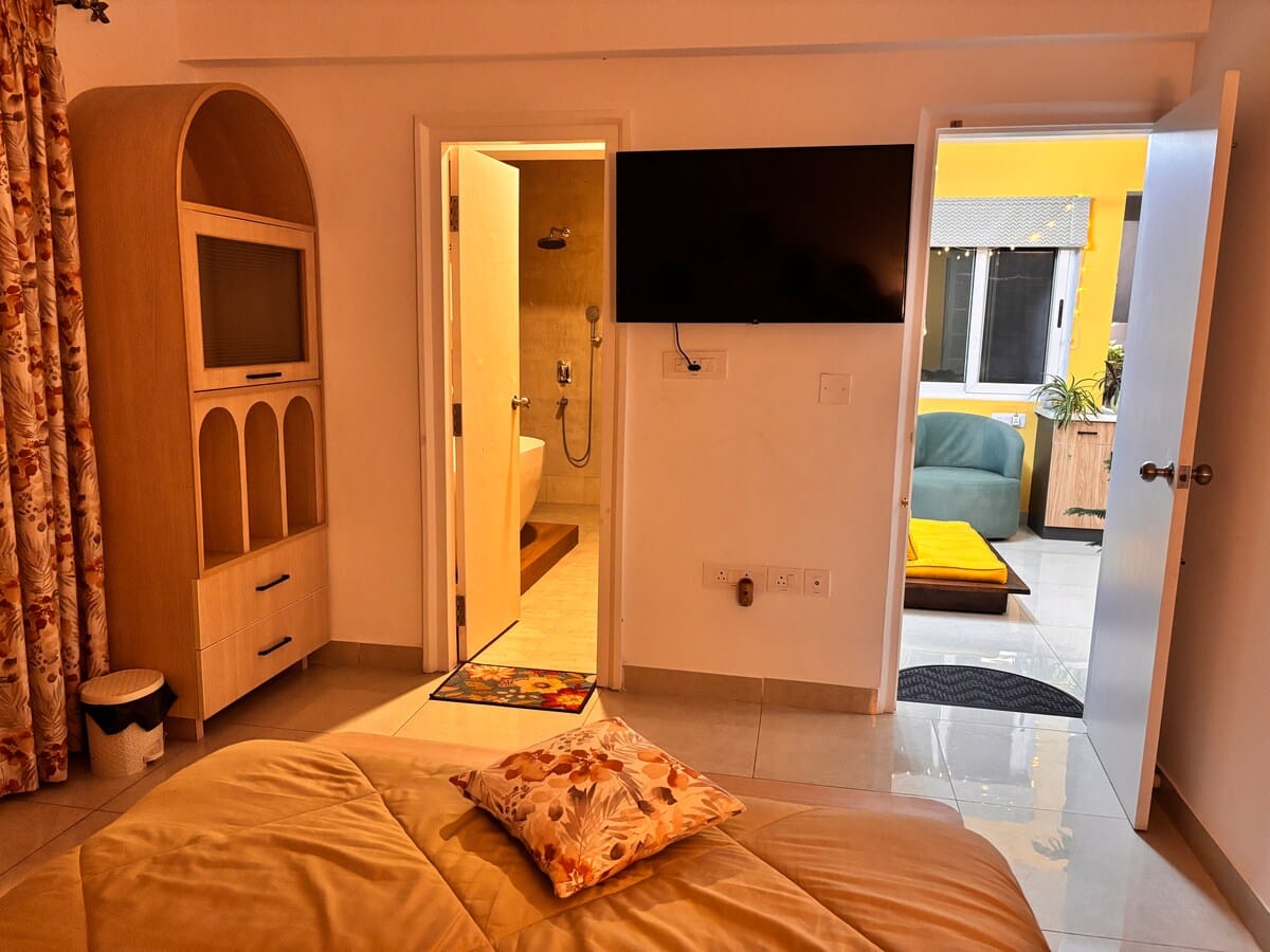 Listing room photo 13